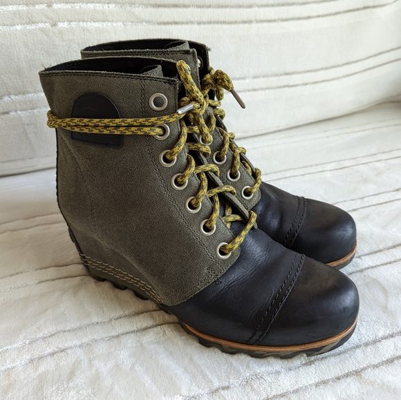 SOREL 1964 Premium Wedge Boots - Picture 2 of 9